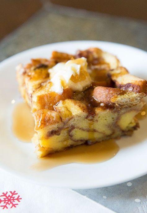 Leftover Cinnamon Rolls, Cinnamon Rolls French Toast, Brunch Egg Dishes, Cinnamon Bun Cake, Cinnamon Roll French Toast Casserole, Cinnamon Roll French Toast Bake, French Toast Bread Pudding, Crescent Roll Breakfast Recipes, French Toast Casserole Easy