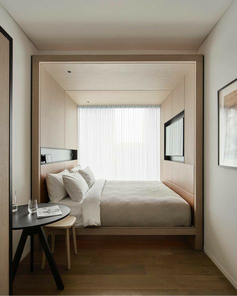 Small Hotel Room, Sydney Hotel, Hotel Ideas, Co Living, Superking Bed, Casa Container, Small Hotel, Hotel Interiors, Minimalist Room