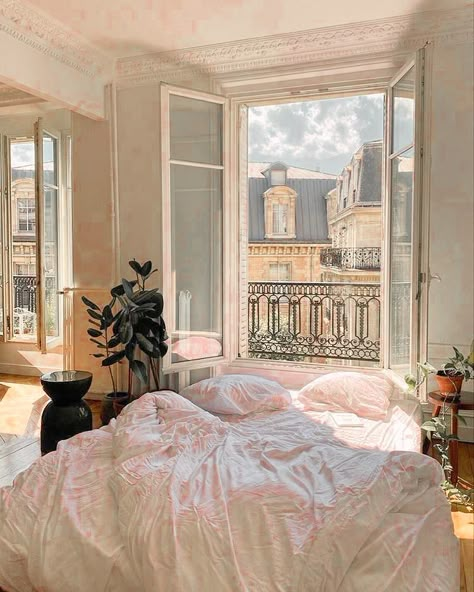 Cottagecore Room Ideas, Furniture Essentials, Explore Aesthetic, Eclectic Bedroom, Parisian Apartment, Paris Apartments, Dream Apartment, House Room, Dream House Decor