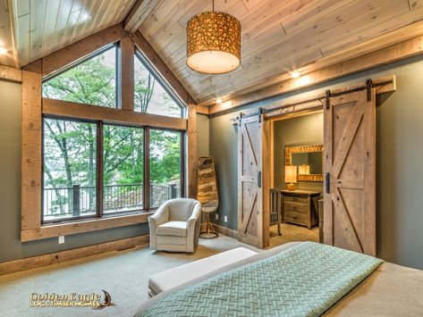 Wood Ceiling Accent, Bedroom Design Vintage, Urban Living Room Design, Log Home Bedroom, Vintage Bedroom Design, Ceiling Accent, Bedroom Design Boho, Log Home Interior, Log And Timber Homes