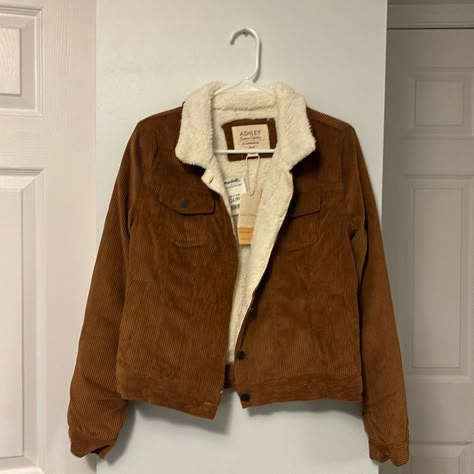 Never Worn. Size S. From Marshall’s- Brand Ashley Curdory Jacket, Rory Core, Fall Jackets For Women, Style Inspo Winter, 80s Clothes, College Clothes, Jess Mariano, Girly Fits, Back To School Fashion