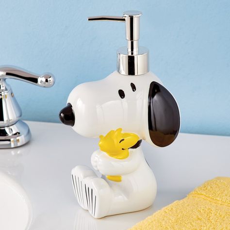 Snoopy Bathroom Decor, Snoopy Room Decor, Snoopy Bathroom, Snoopy Items, Snoopy Stuff, Snoopy Plush, Anime Vs Cartoon, Snoopy Quotes, Hand Soap Dispenser