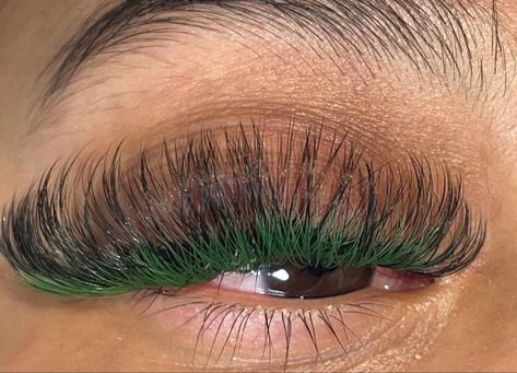 Green Eyelash Extensions, Green Lash Extensions, Eyelash Ideas, Green Lashes, Color Eyelash Extensions, Color Eyelashes, Colored Eyelashes, Mask Photoshoot, Lash Maps