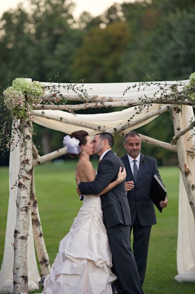 Birch tree ceremony area Wedding Chuppah Flowers, Chuppah Flowers, Wedding Chuppah, La Tavola Linen, Rustic Elegant Wedding, Wedding Ceremony Arch, Arch Decoration Wedding, Birch Trees, Cute Wedding Ideas