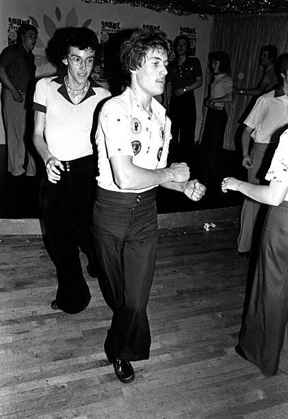 427 Northern Soul Photos and Premium High Res Pictures - Getty Images Northern Soul Fashion, 70s Photos, Northern Soul, Editorial News, Soul Music, High Res, Getty Images, Photo Image, Dancer