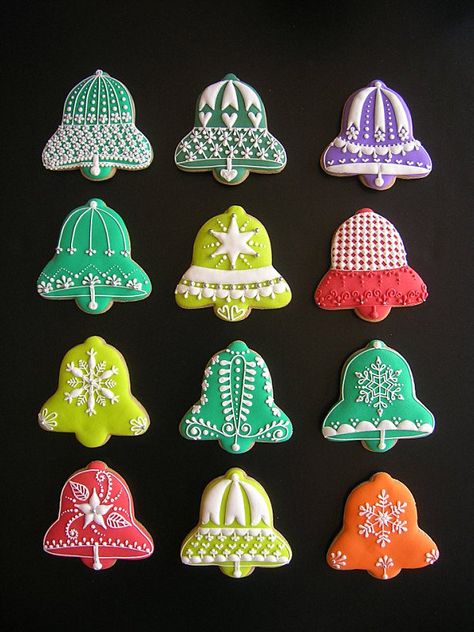 Sugarbelle Cookies, Making Sweets, Winter Cookie, Diy Cookie, Pretty Cookies, Xmas Cookies, Christmas Bell, Christmas Cookies Decorated, Christmas Sugar Cookies