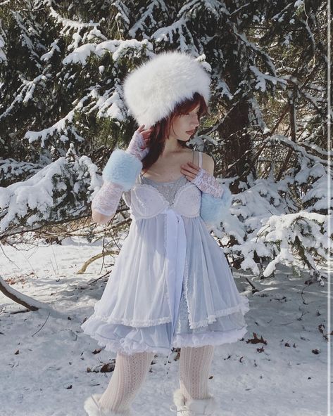 Winter Fairy Dress, Snow Fairy Outfit, Winter Ethereal Outfit, Ice Fairy Outfit, Ice Fairy Costume, Winter Fairy Outfit, Snow Fairy Costume, Winter Fairy Coquette, Water Fairy Costume