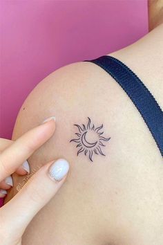 Beautiful Tattoos For Women, Female Sleeve, Small Pretty Tattoos, Petite Tattoos, Unique Tattoo Designs, Small Hand Tattoos, Classy Tattoos, Shoulder Tattoos For Women, Cute Tattoos For Women