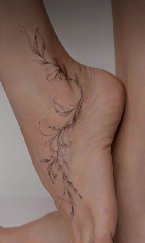 Ankle Foot Tattoo, Side Hip Tattoos, Tattoos To Cover Scars, Ankle Tattoos For Women, Boho Tattoos, Anklet Tattoos, Foot Tattoos For Women, Meaningful Tattoos For Women, Tasteful Tattoos