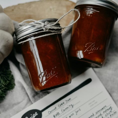 Fall Jams, Carrot Cake Jam, Canning Jam Recipes, Marmalade Recipe, Canning Jam, Sweet Carrot, Jam And Jelly, Canned Pineapple, Pint Jars