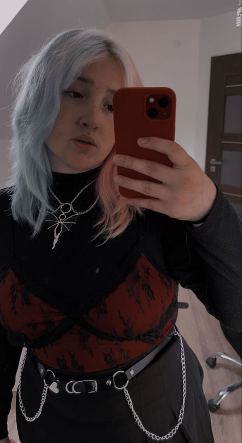 Plus size girl, egirl outfit, dark, vampire vibes, goth Vampire Vibes, Dark Vampire, E Girl, Girls Outfits, Girl Outfits, Mirror Selfie, Plus Size, Women's Top, Quick Saves