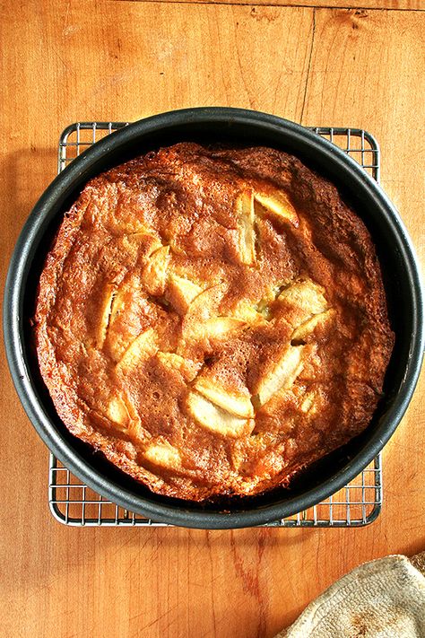 Balzano Apple Cake Craving Cake, French Apple Cake, Baked Cakes, Apple Recipe, Apple Cake, Cake Frosting, San Fran, Apple Recipes, Let Them Eat Cake