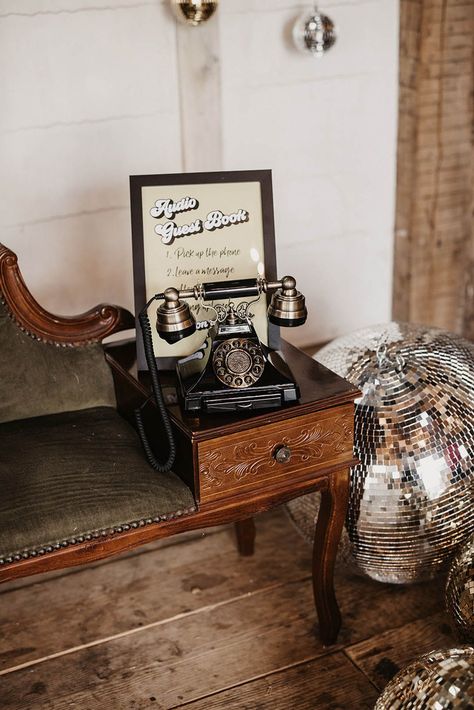 Black vintage telephone audio guestbook for wedding Wedding Guest Phone, Vintage Phone Wedding, Rotary Phone Guest Book, Audio Guest Book Table, Guestbooks Ideas For Wedding, Phone Guest Book, Audio Guest Book Wedding, Disco Themed Wedding, Vintage Wedding Guest Book