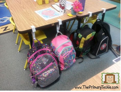 Primary Chalkboard: Classroom Set-Up - A Look Around My Dream Classroom Backpack Classroom Organization, Backpack Storage In Classroom, Student Backpack Storage Classroom, Bookbag Storage Classroom, Backpack Hooks Classroom, School Backpack Storage Ideas, Classroom Bookbag Storage Ideas, Classroom Backpack Storage, Classroom Water Bottle Storage