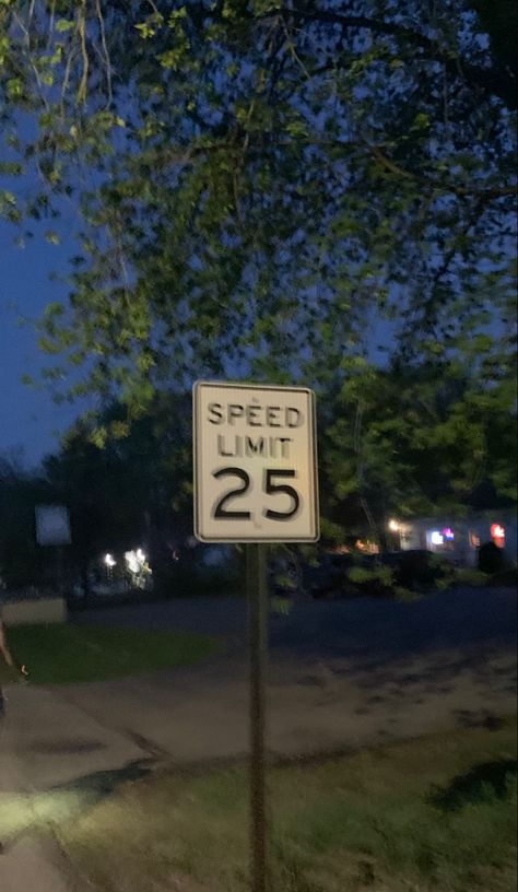 I took this picture so if you use it ty <3 Super Speed Aesthetic Power, Speed Limit Sign Aesthetic, Super Speed Aesthetic, Speed Limit Sign, Speed Limit Signs, Aesthetic Widgets, Sign Aesthetic, Tumblr Aesthetic, Super Speed