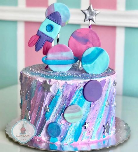 Unicorn Space Cake, Space Birthday Cake Girl, Two The Moon Cake Girl, Galaxy Cake Birthday Girl, Unique Birthday Cakes For Girls, Space Themed Birthday Party Girl, Two The Moon Birthday Party Girl, Galaxy Birthday Cake, Galaxy Birthday Party Ideas