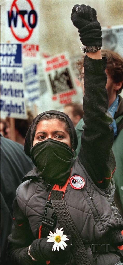 Women Protesting, American History Photos, Blm Protest, Powerful Photos, Womens Liberation, Protest Posters, Future Is Female, Womens March, Reproductive Rights