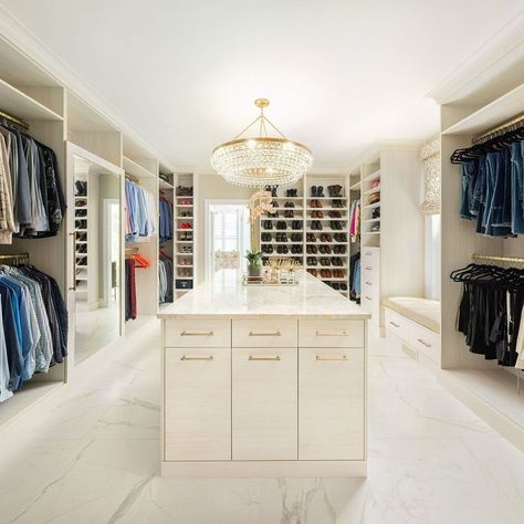 Step into pure indulgence in this beautiful redesigned custom closet, where luxury is paramount. 🤍 This large custom closet features an elegant light fixture in soft gold over a large island with a marble top and beautiful brass hardware. The crystal chandelier creates a dazzling visual experience, enhancing the overall feel of the glamor and sophistication. What does YOUR dream closet include? . . . #knoxvilleinteriordesign #knoxvillefurniture #knoxville #knoxvilletn #knoxvilletennessee #i... Closet Features, Big Closet, Knoxville Tennessee, Custom Closet, Brass Hardware, Marble Top, Crystal Chandelier, Light Fixture, Dream Closet