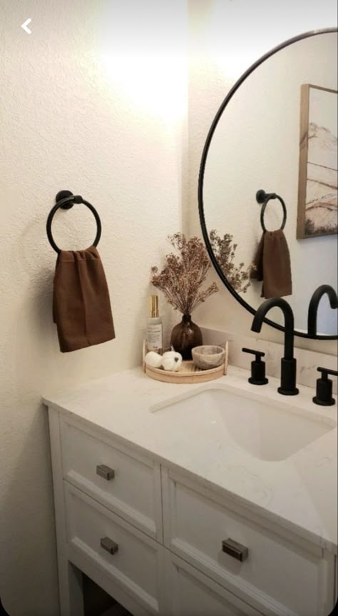 Bathroom Designs 2023, Neutral Bathroom Decor, Bathroom Counter Decor, Bathroom Sink Decor, Fall Bathroom, Guest Bathroom Decor, Washroom Decor, Bathroom Decorating Ideas, Aesthetic Bathroom