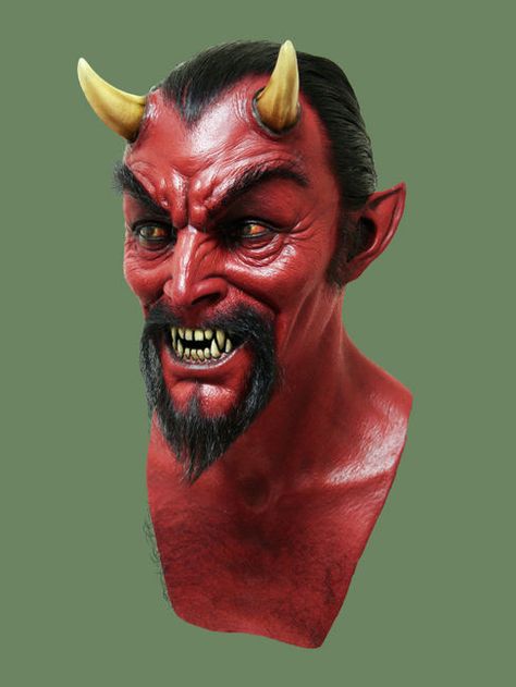 SATAN Krampus Christmas, Devil Makeup, Amazing Sculptures, Monster Makeup, Flash Ideas, Sculpture Studio, Vampire Pictures, Devil Mask, Scary Mask