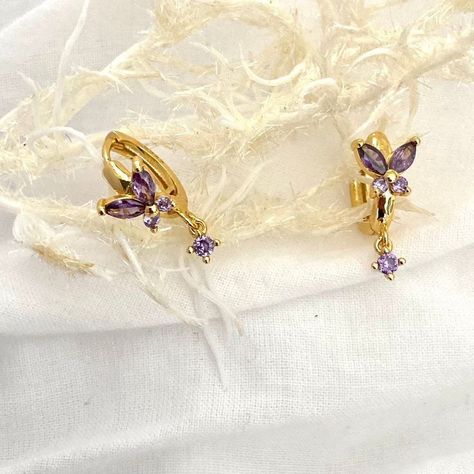 Lucite flower earrings