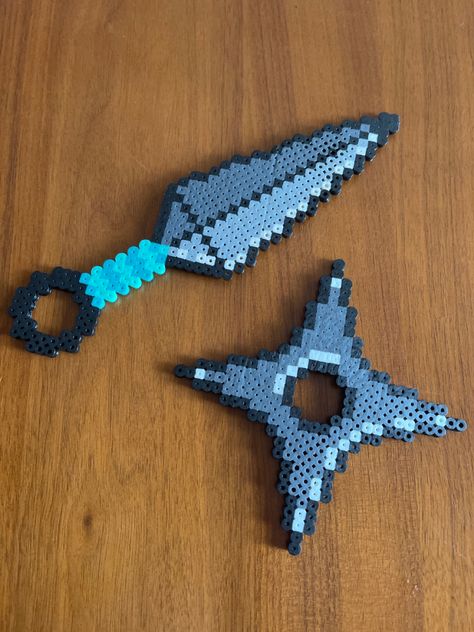 Knife Perler Bead Patterns, Perler Beads Knife, D&d Perler Beads, Knife Perler Beads, Fortnite Perler Beads, Perler Beads Rave, Fortnite Perler Bead Patterns, Peeler Bead Idea, Pokémon Perler Beads