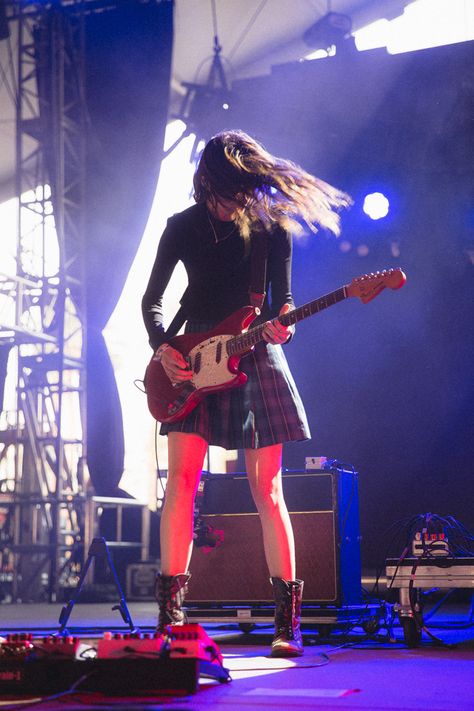 Theresa Wayman, Female Guitarists, Kemp Muhl, Alternative Subcultures, Rock Steady, Guitar Girl, Female Guitarist, Music Images, Human Poses Reference