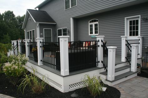 Re-purpose deck railing into ornamental fencing.  Black and White Case Creole, White Deck, Deck Railing Design, Black Deck, Iron Railings, Deck Building, Backyard Fence, Patio Deck Designs, Deck Designs Backyard