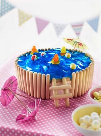 Pool Birthday Cakes, Pool Party Cake, Swimming Pool Cake, Pool Party Cakes, Pool Cake, Pool Party Kids, Beach Cakes, Pool Birthday, Jelly Cake