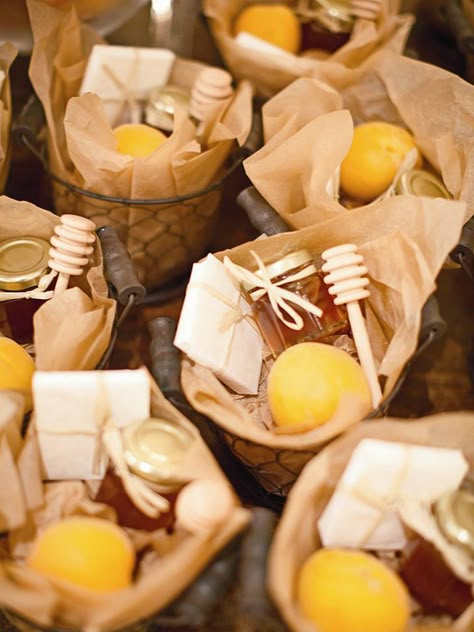 French wired baskets filled with fresh apricots, honey and local cheddar cheese ~ Eric Kelley Photography Jam Wedding Favors, Honey Wedding Favors, Creative Wedding Favors, Inexpensive Wedding Favors, Honey Wedding, Wedding Favors And Gifts, Wedding Favor Ideas, Cheap Favors, Themed Weddings