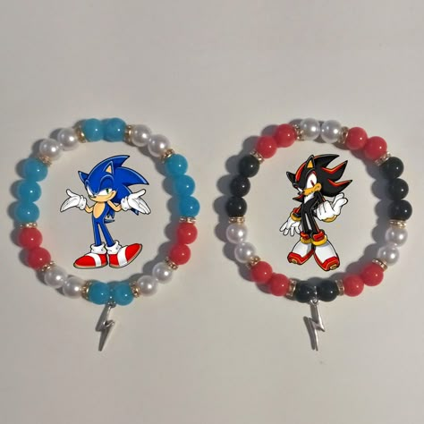 #sonicthehedgehog #shadowthehedgehog #sonic #shadow #matching #handmade #sonicfan #sega Sonic Bracelet Pattern, Sonic Bracelet Ideas, Shadow The Hedgehog Bracelet, Kandi Bracelets Matching, Matching Kandi Bracelets For Friends, Glass Bracelet Ideas, Glass Bead Bracelet Patterns Ideas, Sonic Bracelet, Bracelet Ideas Matching