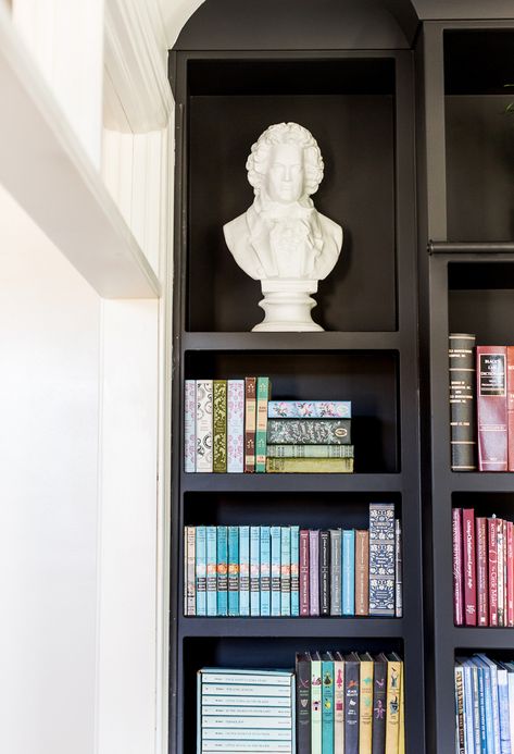 LOVE these black bookshelves!  #homelibrary #blacklibrarybookshelves Library Makeover, Black Bookshelves, Black Bookshelf, White Wall Paint, Painted Bookshelves, Custom Bookshelves, Apt Decor, Tall Bookshelves, Black Bookcase