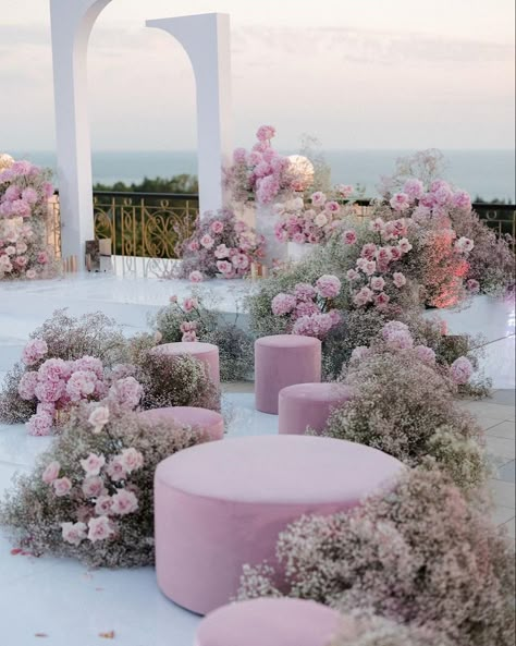 Masterclass Design, Fairytale Wedding Ceremony, Rooftop Event, Pastel Wedding Decorations, Wedding Ceremony Decoration, Casual Wedding Decor, Wedding Walkway, Flower Arrangements Wedding, Simple Beach Wedding