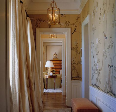 De Gournay Wallpaper, Florida Villas, Interior Design Per La Casa, Bunny Williams, With Wallpaper, Hand Painted Wallpaper, Enchanted Home, Chinoiserie Wallpaper, Chinoiserie Chic