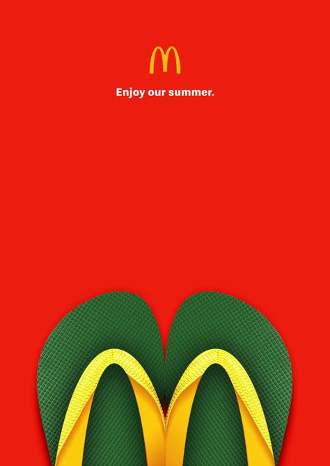 McDonald’s: Enjoy Our Summer una campaña realizada por Leo Burnett Italia. A nivel gráfico destacan los paralelismos generados con los objetos veraniegos y los alimentos típicos de McDonald’s como son las patatas fritas, hamburguesas y helados. Así los cubos de playa son raciones de patatas, las chanclas son el isotipo de la M de McDonald’s, […] The post La nueva campaña publicitaria de McDonald’s para este verano first appeared on Creatividad en Blanco. Desain Merek, Advert Design, Visual Advertising, Teaching Graphic Design, Art Direction Advertising, Leo Burnett, 광고 디자인, Creative Advertising Design, Brand Advertising