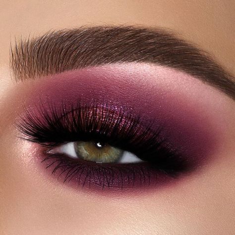 Featuring alexandra_anele Bold Eyeshadow, Purple Smokey Eye, Makeup Looks For Green Eyes, Metallic Eyes, Bold Makeup Looks, Pink Eye Makeup, Makeup For Hazel Eyes, Metallic Eyeshadow, Purple Eyeshadow