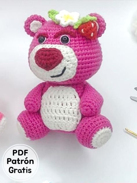 Lotso Oso Amigurumi Patron Gratis PDF Crochet Strawberries, Today Is A Beautiful Day, Crochet Bear Pattern, Lotso Bear, Bear Patterns Free, Bear Amigurumi, Crochet Bear Patterns, Crochet Strawberry, Pola Amigurumi