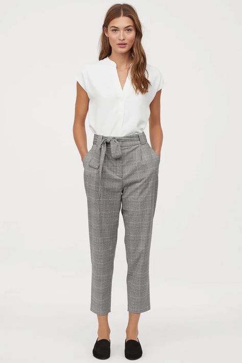 Hm Outfits, Comfy Work Outfit, Work Outfits Frauen, Casual Work Attire, H M Outfits, Work Outfit Office, Chique Outfits, Work Uniforms, Uniform Fashion