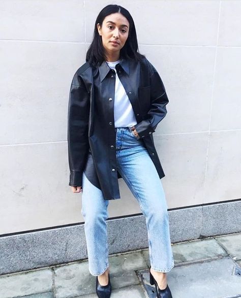 Leather shirt and jeans: Black Leather Shirt Outfit, Leather Shirt Outfit, Leather Top Outfit, Leather Shirts, Shacket Outfit, Leather Outfits, Elegante Y Chic, Monday Mood, Instagram Feeds