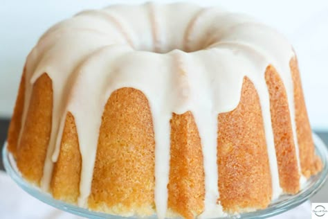 Vanilla Nothing Bundt Cake Recipe, Nothing Bundt Cake Recipe, Nothing Bundt Cake Copycat, Vanilla Pound Cake, Almond Pound Cakes, Nothing Bundt, Nothing Bundt Cakes, Bundt Cake Recipe, Chocolate Pound Cake