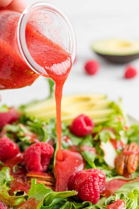 Enliven your salads with the tart juicy flavor of homemade raspberry vinaigrette. It will quickly become a summer time favorite! Healthy Homemade Salad Dressing Recipes, Raspberry Vinaigrette Recipe, Raspberry Vinaigrette Dressing, Raspberry Vinaigrette Salad, Raspberry Salad, Homemade Salad Dressing Healthy, Vinaigrette Dressing Recipe, November 01, Vinaigrette Salad