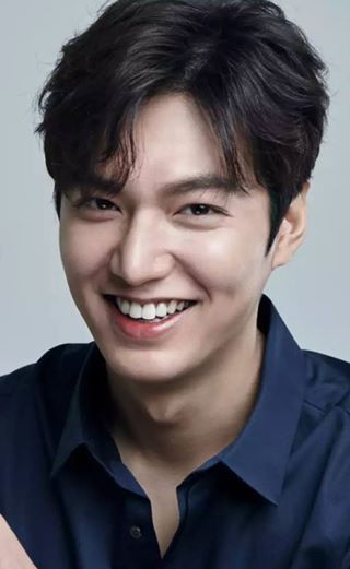 Handsome Lee Min Ho Lee Min Ho Hairstyle, Lee Min Ho Images, Lee Min Ho Smile, Asian Hairstyle, Lee Min Ho Kdrama, Korean Hairstyles, Lee Min Ho Photos, New Actors, Korean Star