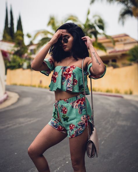 Navpreet Kaur, Indian Models, Boho Shorts, Desi, Summer Outfits, Rompers, Womens Shorts, Friends Family, With Friends