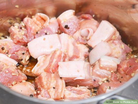 Pickled Pork Hocks Recipe, Pickle Pork Recipe, Pickled Pork, Pickled Meat, Ham Hock Recipes, Pickled Recipes, Cured Meat Recipes, Pork Hock, Winter Dishes