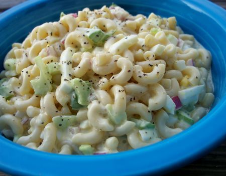 Amish Macaroni Salad Macaroni Salades, Amish Macaroni Salad Recipe, Amish Macaroni Salad, Macaroni Salads, Amish Food, Best Macaroni Salad, Macaroni Salad Recipe, Cold Salad, Dutch Recipes