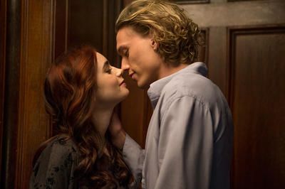 Clary Y Jace, Kevin Zegers, Divergent Funny, Clary And Jace, Marie Claire Magazine, Jace Wayland, Robert Sheehan, Clary Fray, Sam Claflin