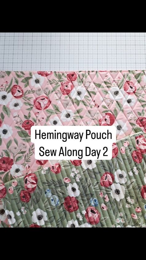 Kristina Brinkerhoff || Modern Sewing and Quilting Patterns (@centerstreetquilts) • Instagram photos and videos Hemingway Pouch Pattern Free, Hemingway Pouch, Sallie Tomato, Tote Tutorial, Pouch Sewing, Project Bags, Sewing And Quilting, Sewing Purses, Pouch Pattern