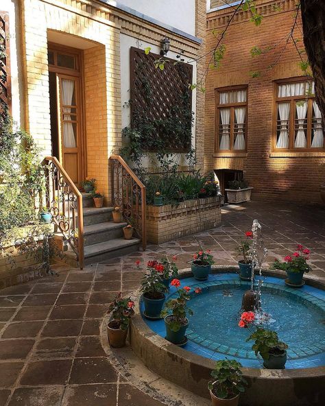 Tehran, Iran Iranian House, Persian House, My Love Photo, Persian Decor, Beautiful Iran, Visit Iran, Iran Pictures, Iranian Architecture, Persian Architecture