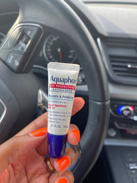 Cerave Lipbalm, Aquaphor Lip Repair, Lip Balm Aquaphor, Aquaphor Lip Balm Aesthetic, Aquaphor Aesthetic, Aquaphor Lip Balm, Aquaphor Lip, Lip Repair, Lip Sunscreen