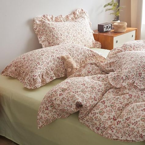 Amazon.com: Girl Floral Comforter Set Twin XL Garden Flower Print Bedding Sets Vintage Pink White Floral Bedding Comforter Set Botanical Comforter Set 1 Floral Comforter with 2 Pillowcases Twin XL Comforter Set : Home & Kitchen White Floral Bedding, Girls Floral Bedding, Botanical Comforter, Pink Girl Room, Floral Comforter Sets, 100 Cotton Duvet Covers, Twin Xl Comforter, Bedding Comforter, Floral Comforter